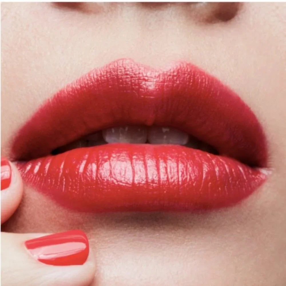MAC CREMESHEEN LIPSTICK- Sweet Sakura- NIB